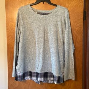 EUC IZOD Long Sleeve Sweatshirt